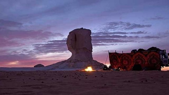 2 Day tour to the White Desert and Bahariya Oasis from El Gouna by flight