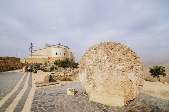 2 days white desert and wadi el Hitan from Alexandria 2 days white desert and wadi el Hitan from Alexandria