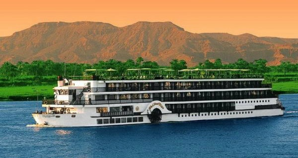 4 Days Nile Cruise from Soma bay