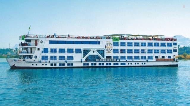 4 days Nile cruise on Royal Esadora