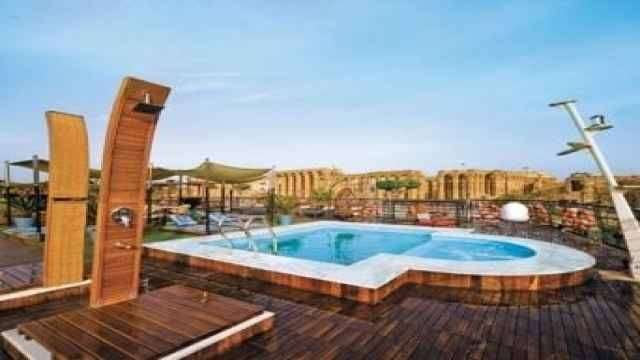 8 days Nile Cruise Luxor Aswan on M.S Mayfair Nile Cruise