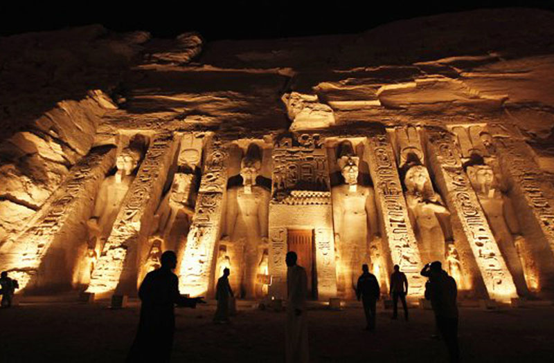 Private Overnight trip to Abu Simbel from Aswan by Car