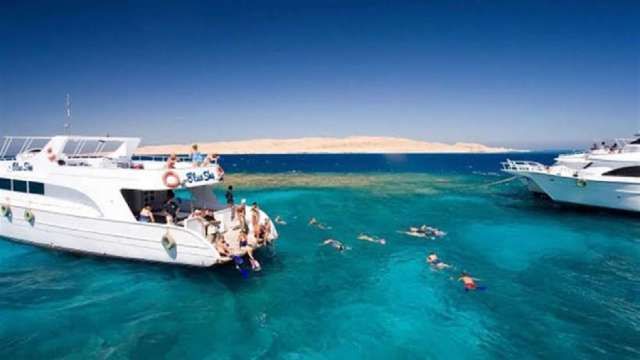 Private boat Snorkeling trip to Tiran Island