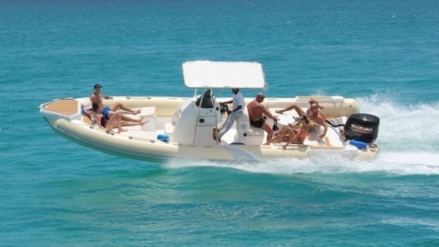 Private speedboat trip to orange island in Hurghada