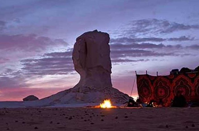 White desert tours from Sahel Hashesh