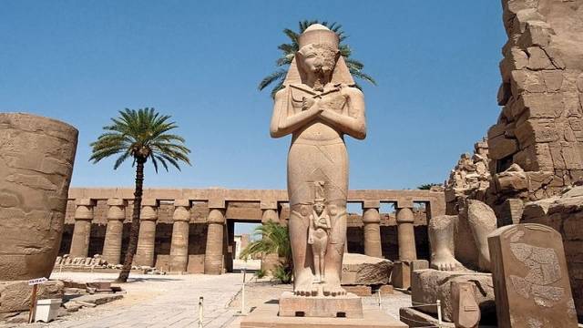 Luxor Aswan und Abu simble zweitägige Tour von Portghalib