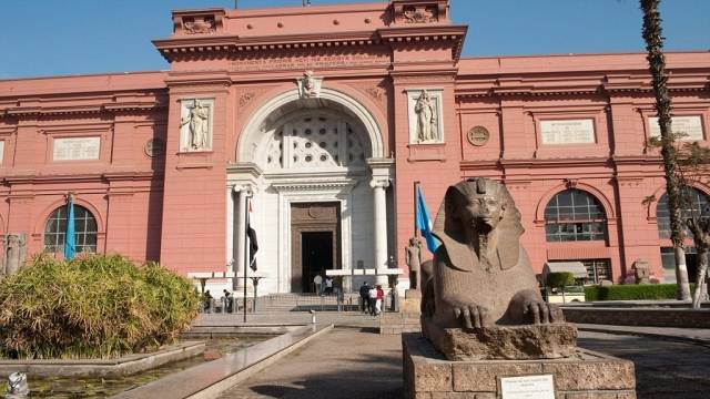 Tagesausflug von Hurghada nach Kairo mit dem Flugzeug