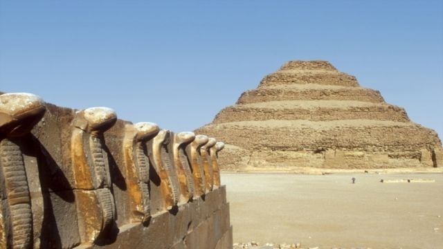 Tagestour zu den Pyramiden von Memphis Sakkara und Dahshur