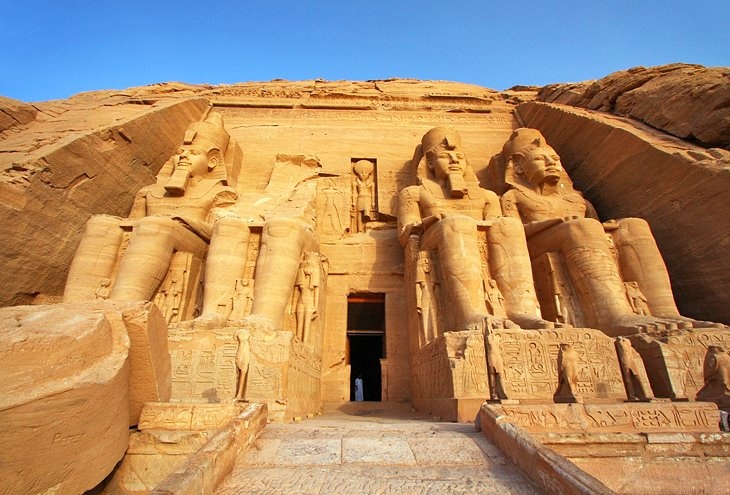 Excursion de 5 dias a Luxor y Abu Simbel desde El Cairo