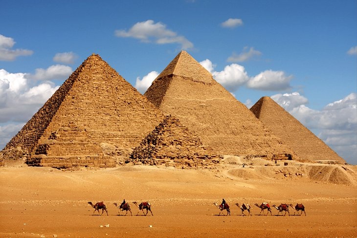 Excursion de un dia a las Pirámides de Giza Saqqara y Dahshur