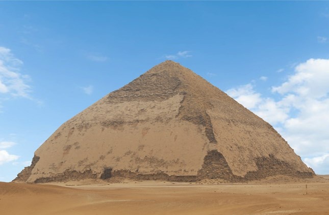 Excursion de un dia a las Pirámides de Giza Saqqara y Dahshur