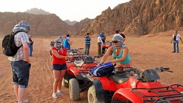 Excursión de 3 horas en quad por el desierto de Hurghada
