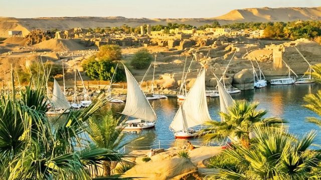 Luxor Asuán y Abu Simble Tour de tres días desde El Gouna