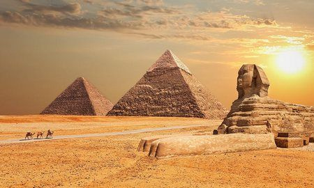 Tour de escala desde el aeropuerto de El Cairo y el Museo de la civilizacion
