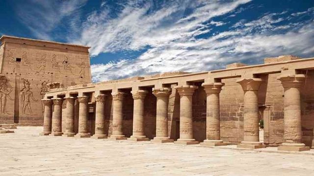 Traslados desde el aeropuerto de Marsa Alam a hoteles de Asuán