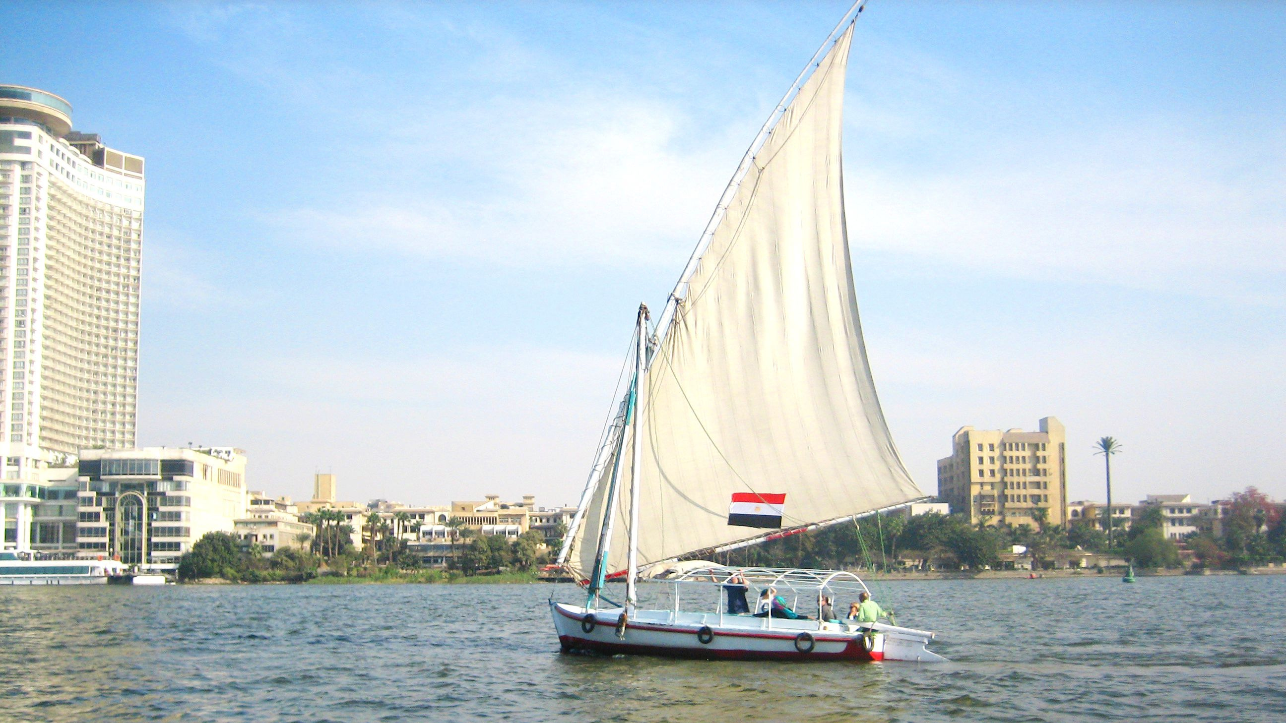 Paseos en faluca por el Nilo en El Cairo