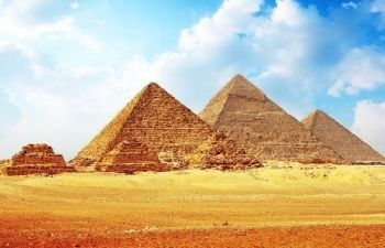 Tour privado de un dia a El Cairo y las piramides de Giza desde Makadi en vehiculo