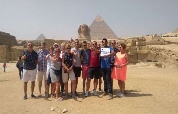 Viaje privado a las Pirámides de Giza desde Safaga