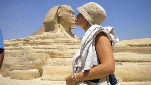 les pyramides du Caire et de Gizeh au départ de Makadi en bus