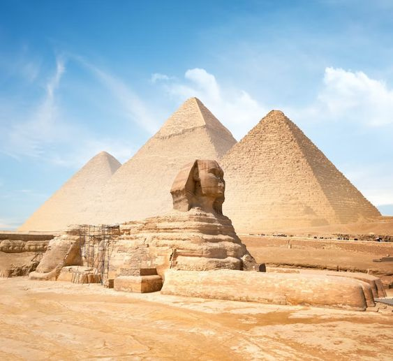 Tour to Giza Pyramids and Wadi el Hitan Cairo Airport
