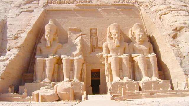 Escursione di 2 giorni ad Assuan e Abu Simble da Marsa Alam Escursione di 2 giorni ad Assuan e Abu Simble da Marsa Alam