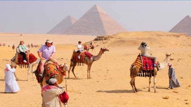 Pyramids of Giza Day Trip da Port Said