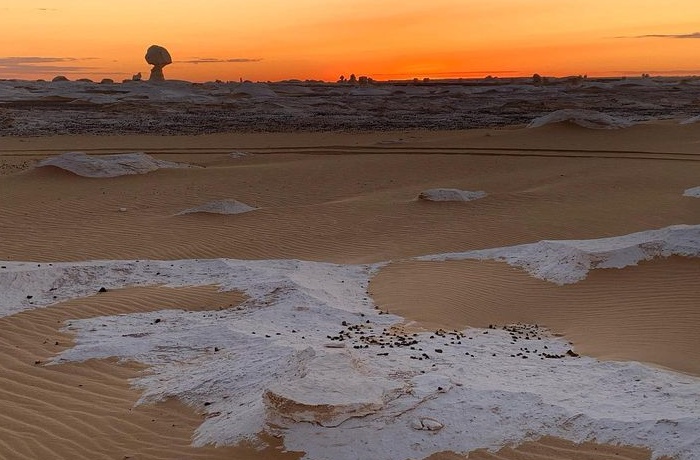 Tour del deserto bianco da Luxor