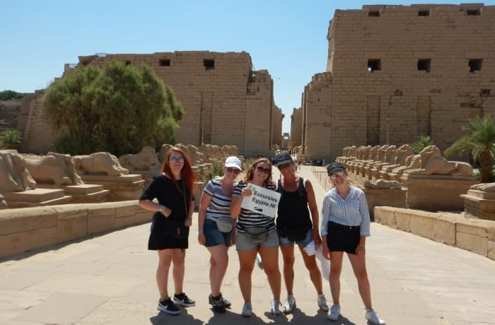 Tour di Luxor allinterno di Luxor Tour di Luxor allinterno di Luxor