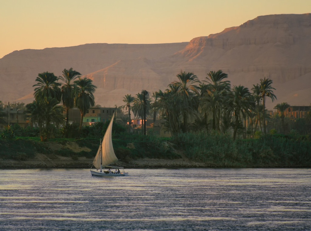 Escursione in feluca da Luxor: