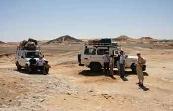 Hurghada Desert Safari Trip in jeep