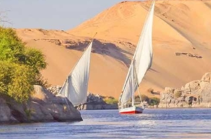 Aswan Tours van Marsa Alam